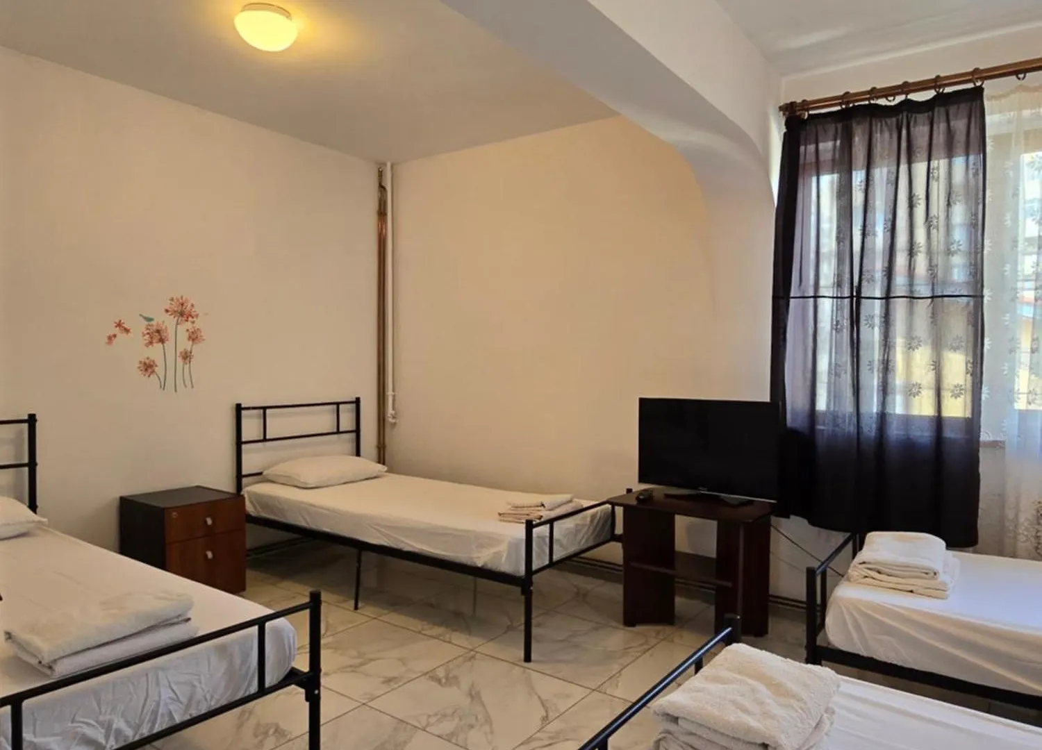 Z Villa Bucureşti Hostel
