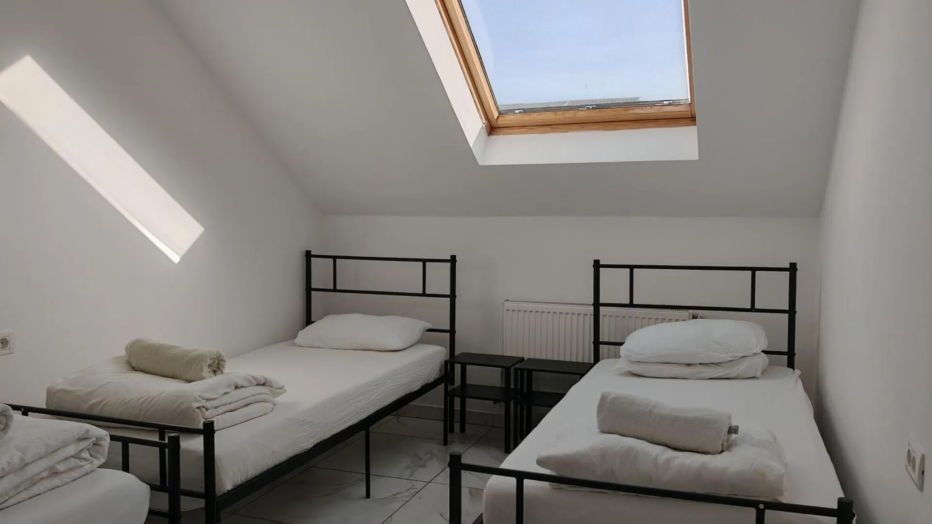 Hostel Z Villa Bucureşti