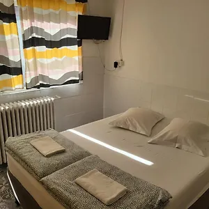  Hostal Gara De Nord-banat-4-you